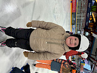 Eislaufen in der Eishalle Zell am See
