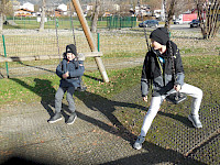 Sportstunden am Gänseblümchenspielplatz