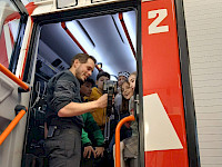 Die 4 A Klasse besucht die Feuerwehr Saalfelden