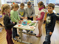 Wir machen Katzenbrötchen