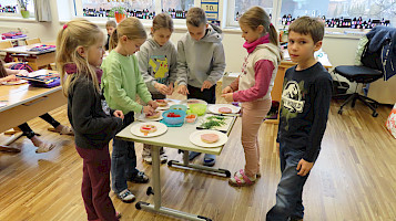 Wir machen Katzenbrötchen